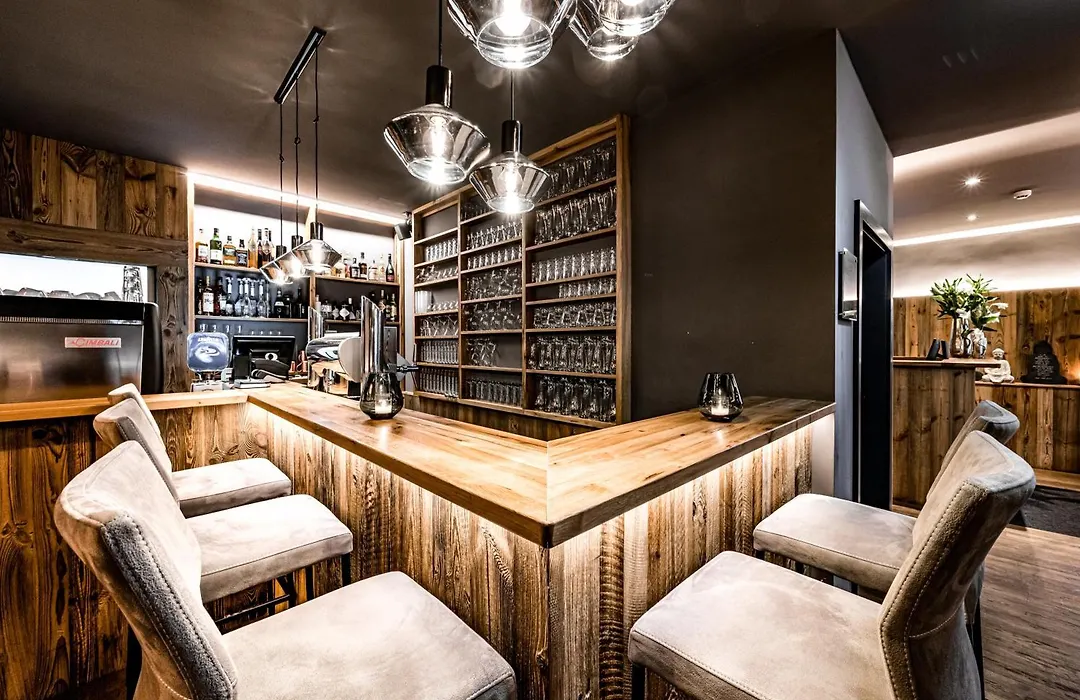 Almmonte Sensum Suites - Funky Living Hotel-1